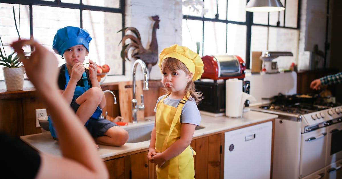 découvrez nos meilleurs conseils de cuisine pour améliorer vos plats au quotidien : astuces de chefs, techniques simples et recettes faciles pour réussir tous vos repas.